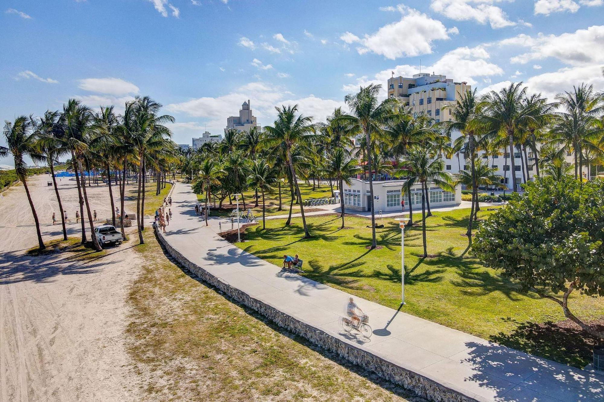 Ocean Drive Comfy Apt, W/2 Queen Beds By The Beach Apartment Miami Beach Exterior photo